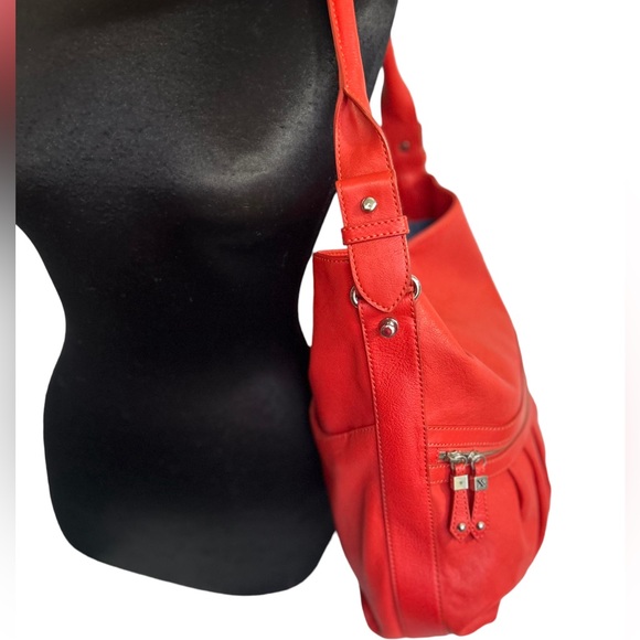 29. XX Maxx NY Large Shoulder Hobo Bag Hot Red Cowhide Leather - Picture 2 of 14